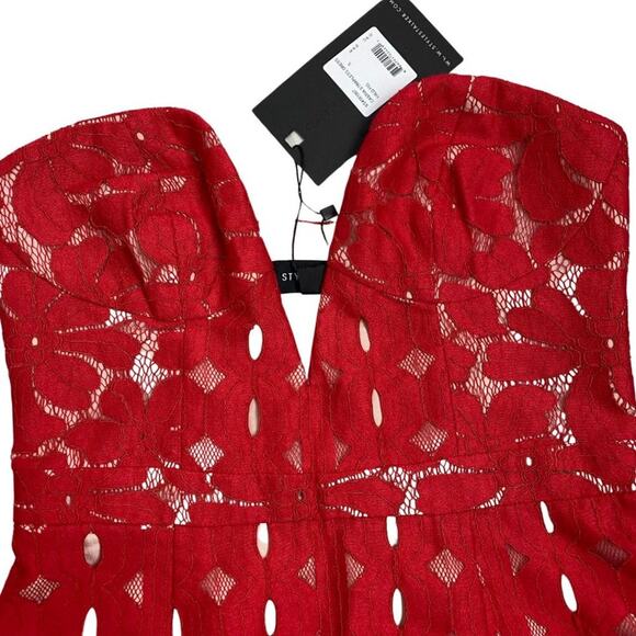 NWT Stylestalker Cassia Lace Strapless Dress Wild Fig Small - Picture 9 of 13